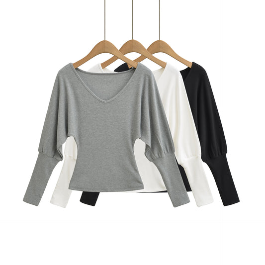 Deep V waist cinched long sleeved T-shirt