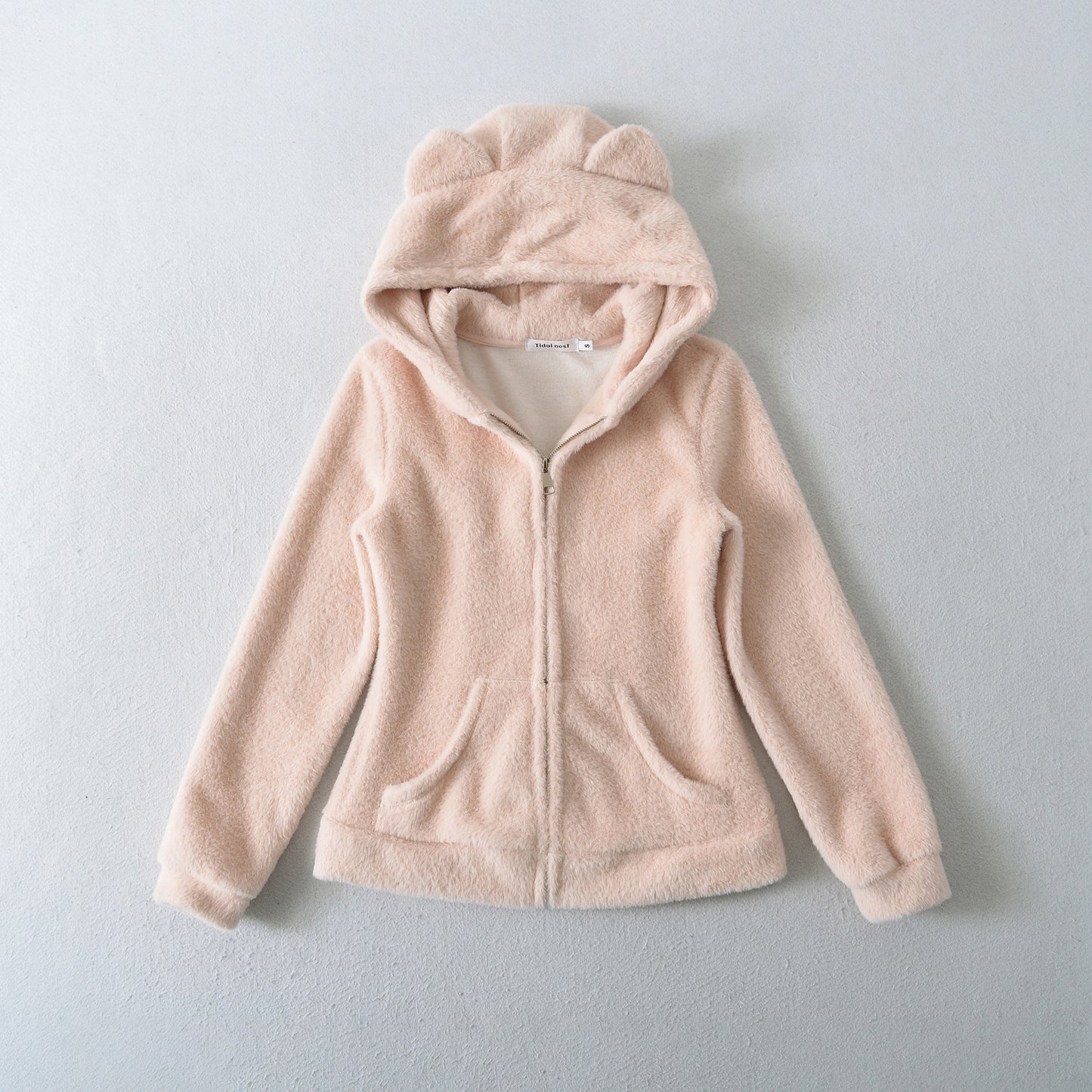 Loose hooded long sleeved jacket